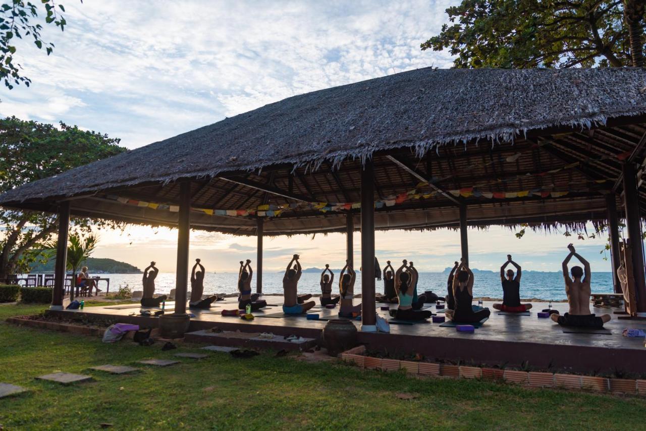 Satva Samui Yoga And Wellness Resort หน้าทอนเบย์ ภายนอก รูปภาพ
