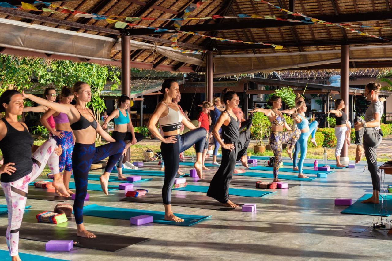 Satva Samui Yoga And Wellness Resort หน้าทอนเบย์ ภายนอก รูปภาพ